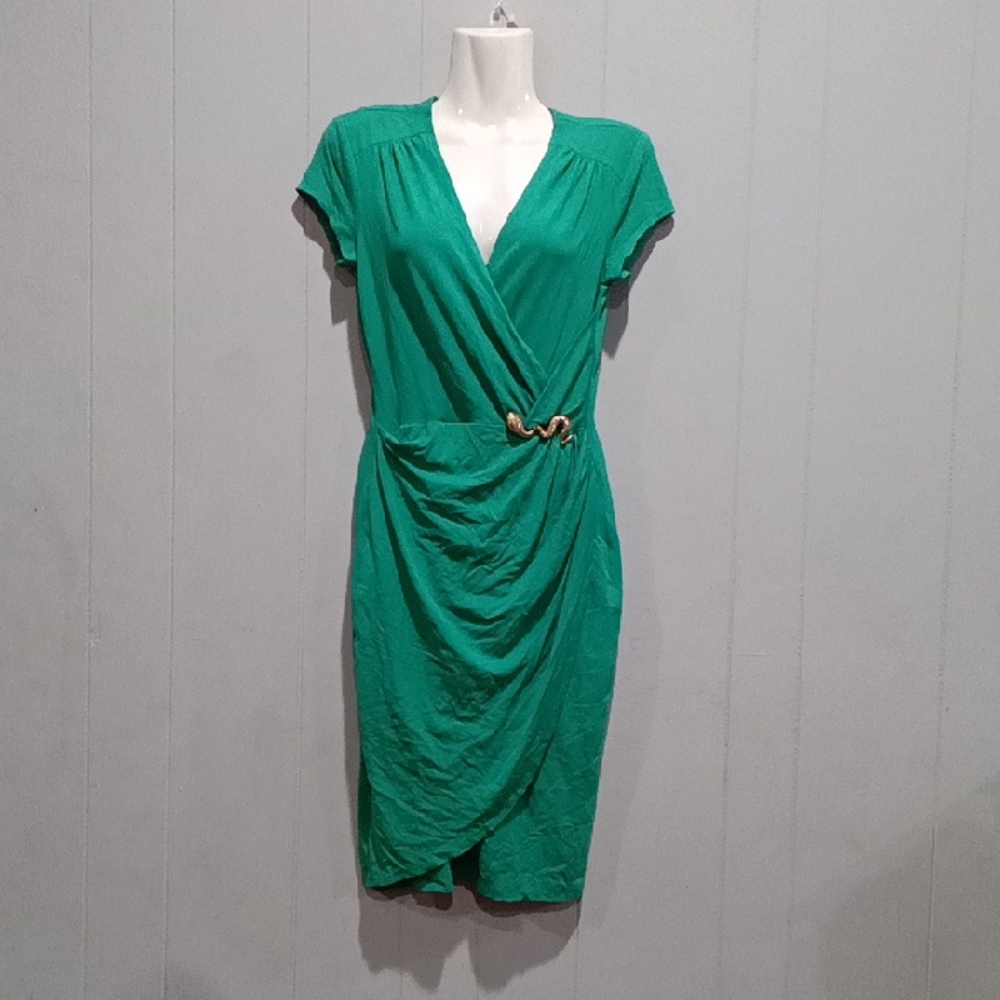 Elegant Green Wrap Dress